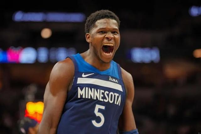 现役NBA最低身高五大球员，河村仅170cm，米切尔凭一战崭露头角